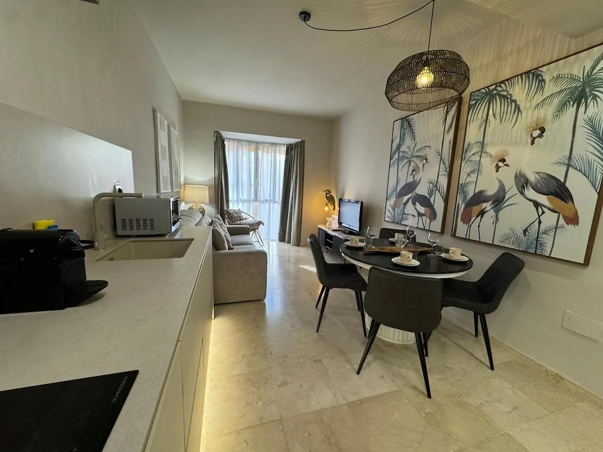 Apartment Centrally Located Flat In Malaga - Capuchinos