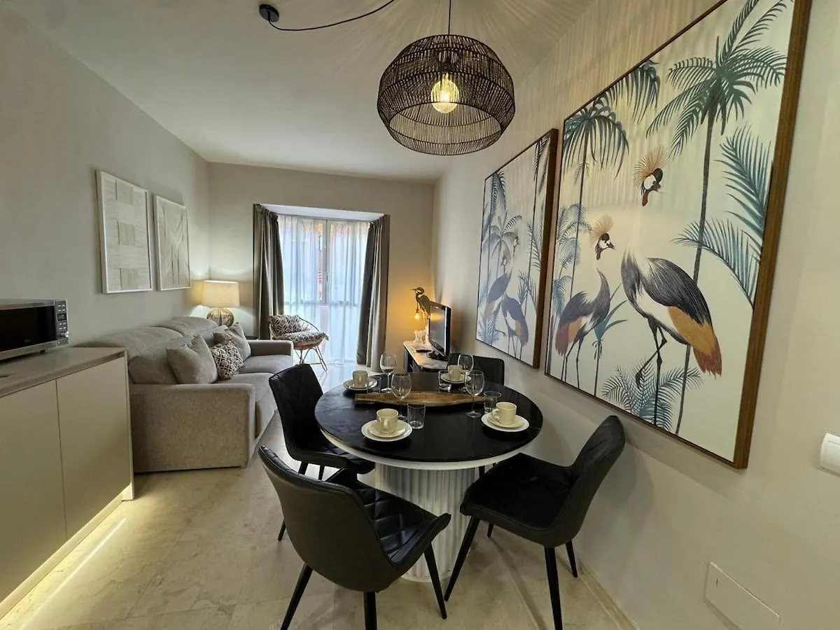 Centrally Located Flat In Malaga - Capuchinos Apartment